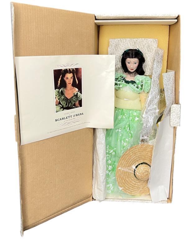 Franklin Heirloom Scarlett O'hara Porcelain Doll: Gone with the Wind- Vivien Leigh as Scarlett O'Hara Porcelain Doll by Franklin Heirloom. Mint in original box.