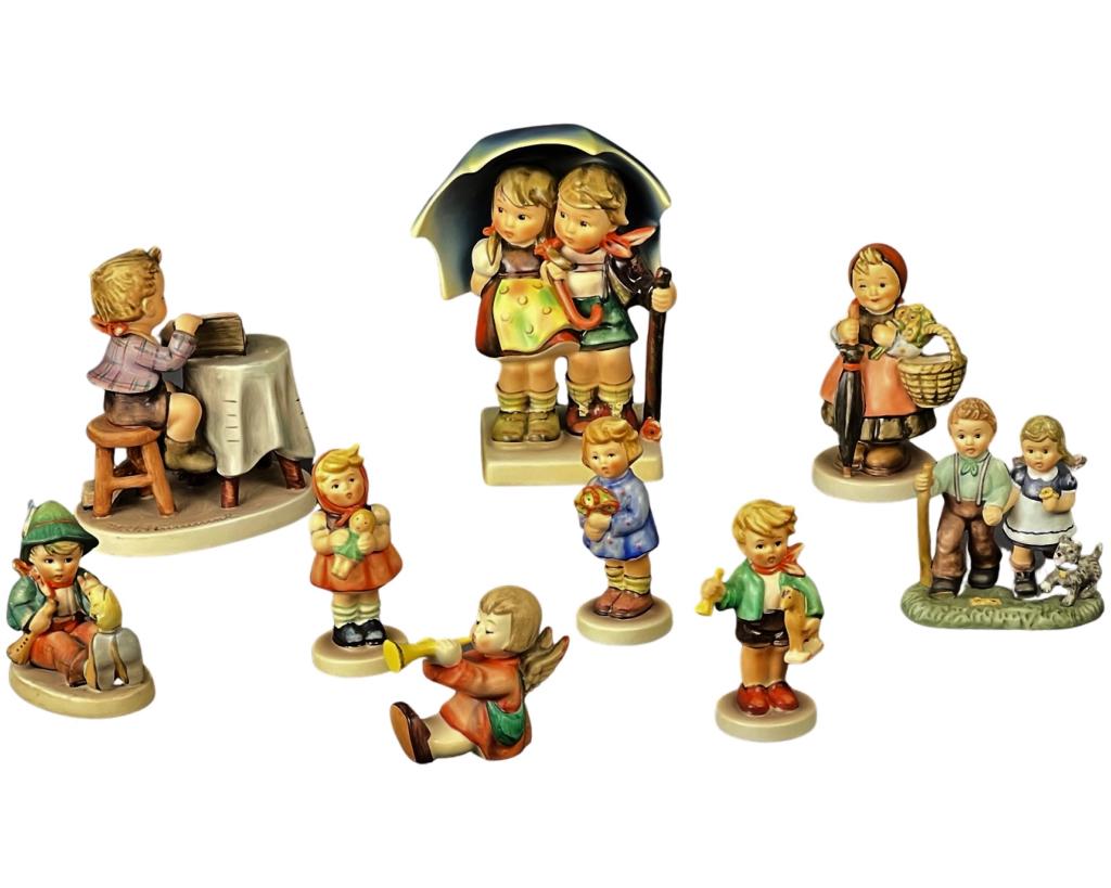 Lot of Hummel Goebel Porcelain Figurines: Vintage Hummel Goebel Porcelain Figurines. 4"-6" tall. All are in good condition.