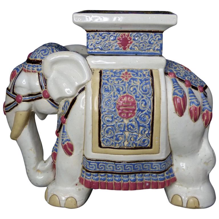 Vintage Ceramic Garden Elephant Stool/ Plant Stand: Vintage Ceramic Garden Elephant Stool/ Plant Stand. 18" tall. Good Condition.