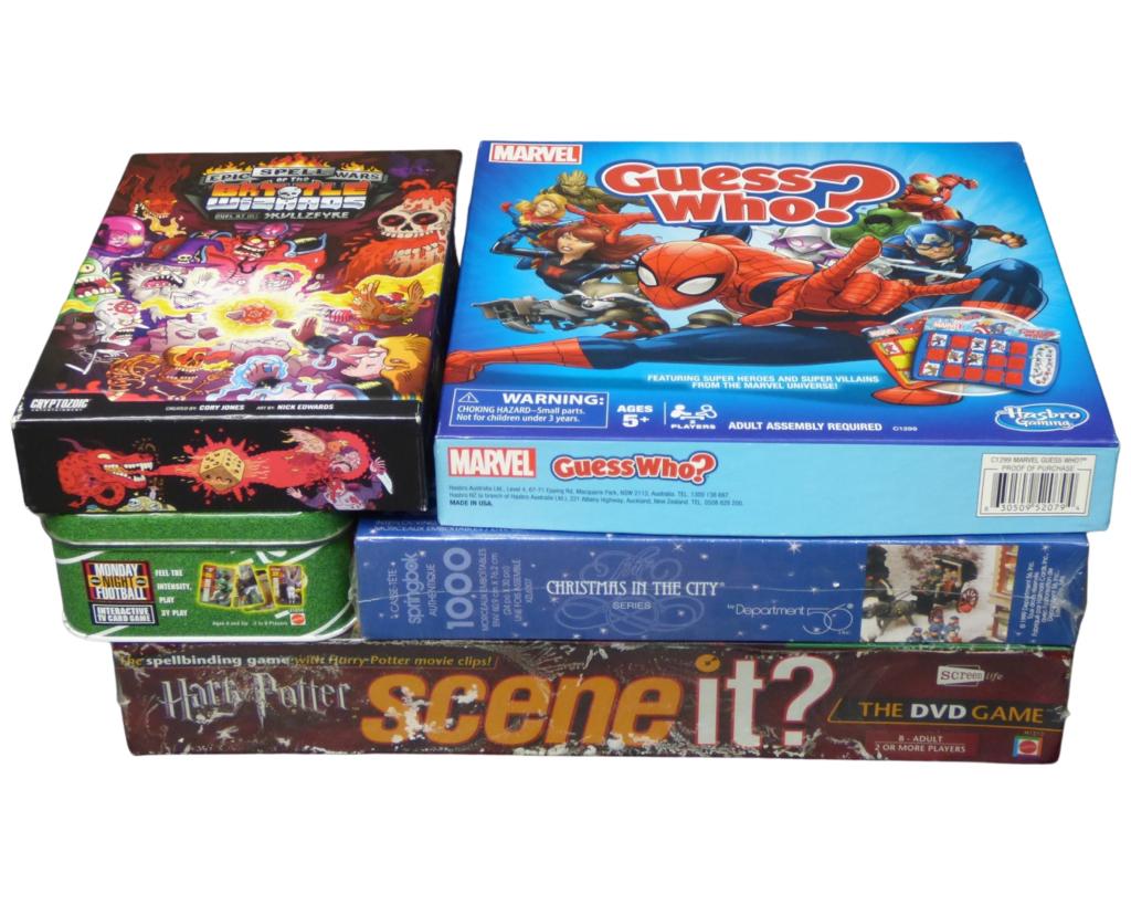 Board Games- Harry Potter Scene it?  Marvel Guess (1 of 4)