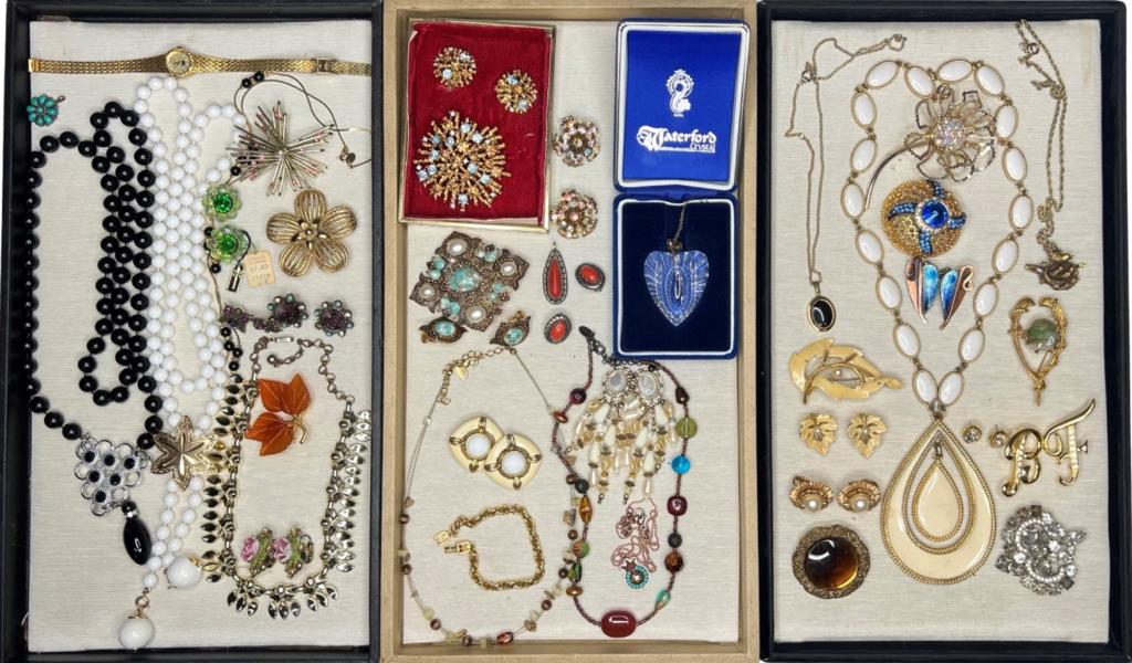 Fashion Designer Costume Jewelry Assortment (1 of 10)
