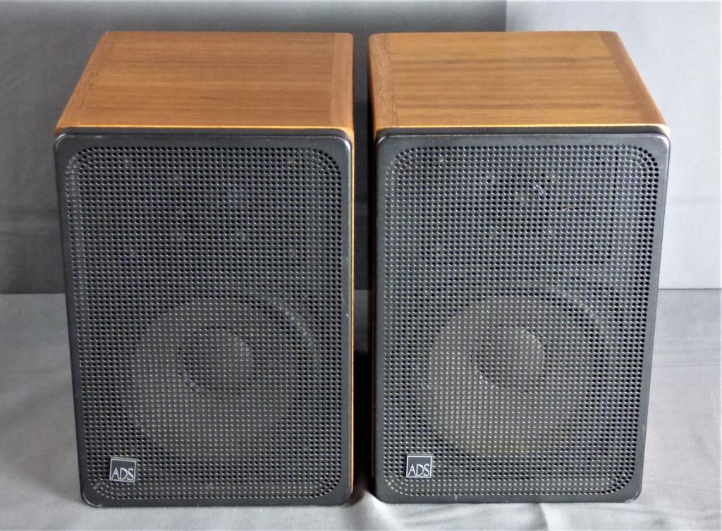Two Vintage ADS Model 300 Audio Speakers (1 of 5)
