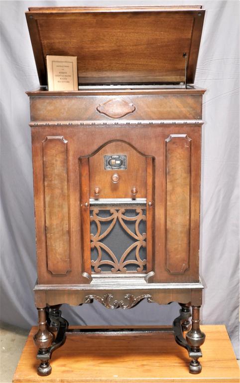 Antique Edison Radio Phonograph Mahogany Cabinet (1 of 19)