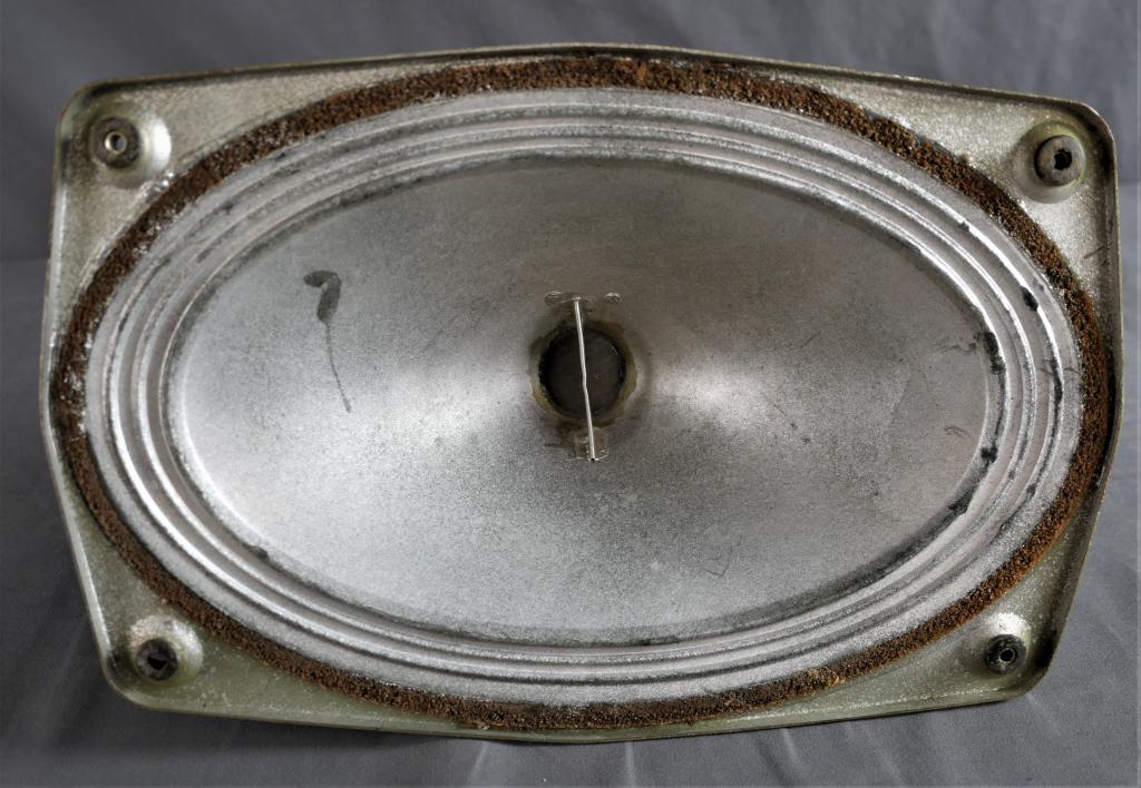 Vintage Original Grundig  Loudspeaker/ Speaker (1 of 8)