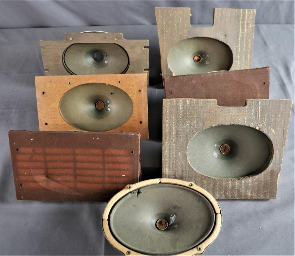 Lot of Vintage Grundig Speakers/ Loudspeakers (1 of 10)