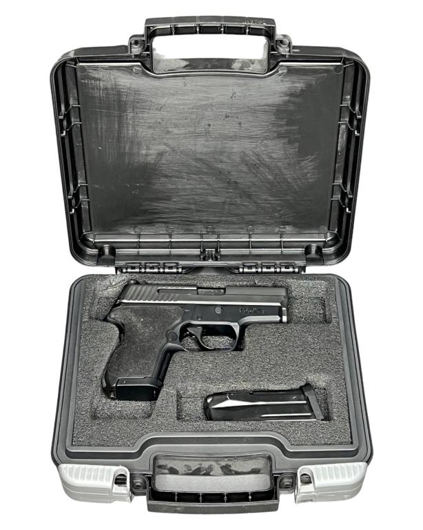 Sig Sauer P224 9mm Pistol Gun: Sig Sauer P224 9mm Pistol Gun. Comes with two magazines and original carrying case. FOID Card is required to purchase this item. This firearm will be transferred to local FFL for local pickup or shipp