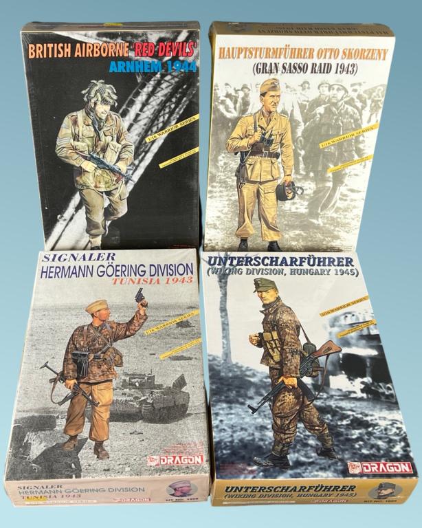Dragon  Warrior Series WWII Soldiers Model Kits (1 of 4)