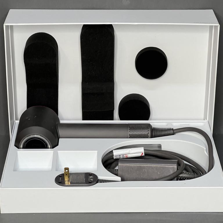 Dyson Supersonic Hair Dryer (1 of 4)