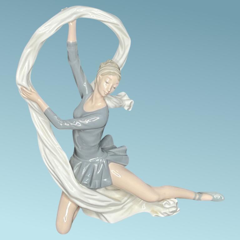 Nao by Lladro Porcelain Dancer with Veil Figurine (1 of 4)