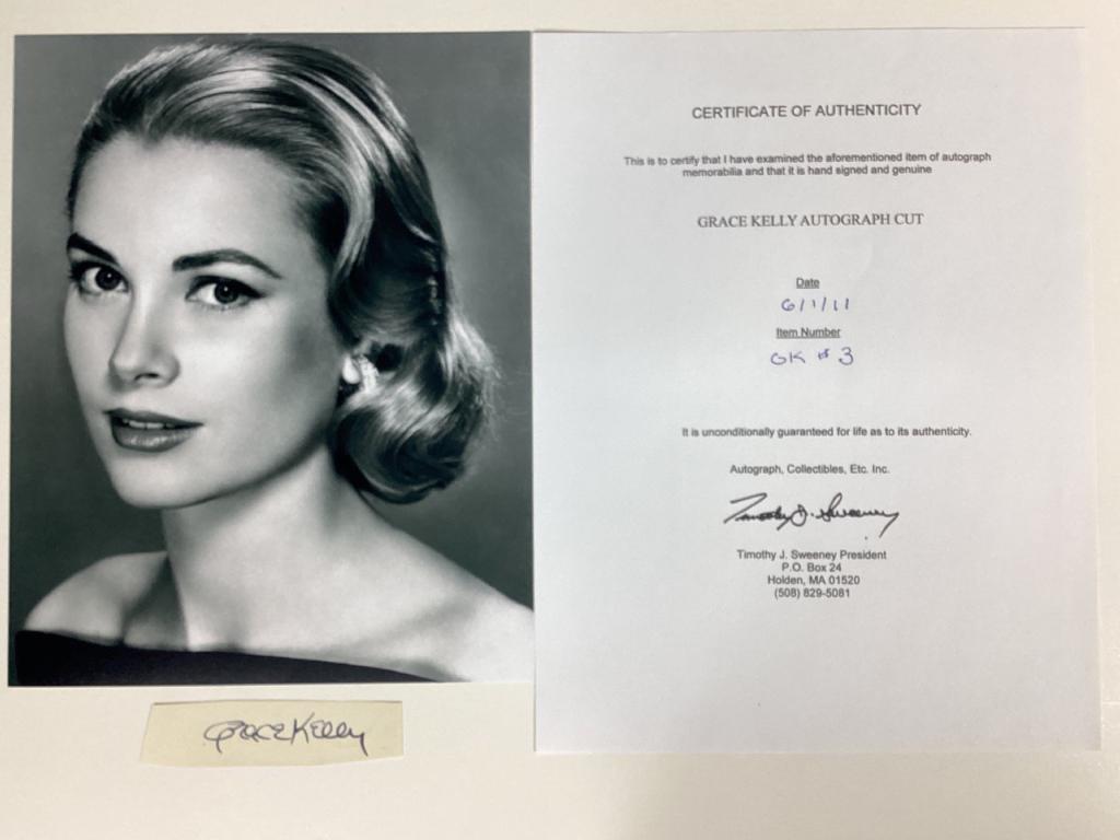 Grace Kelly Autograph/ Signature w/ Photograph (1 of 4)