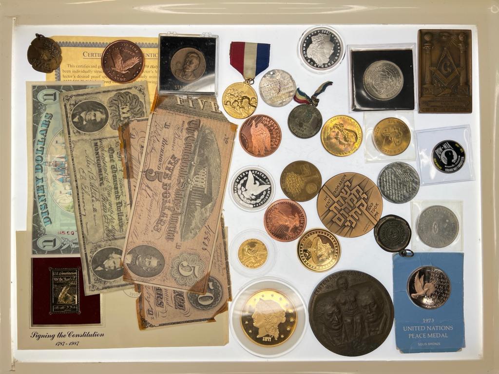 Lot of Coins/ Tokens/ Medals/ Medallions/ Bills (1 of 20)