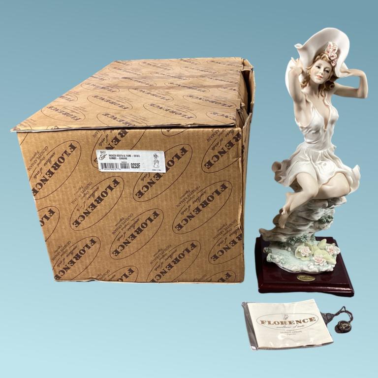 Giuseppe Armani Summer-Sunshine Figurine 233F (1 of 9)