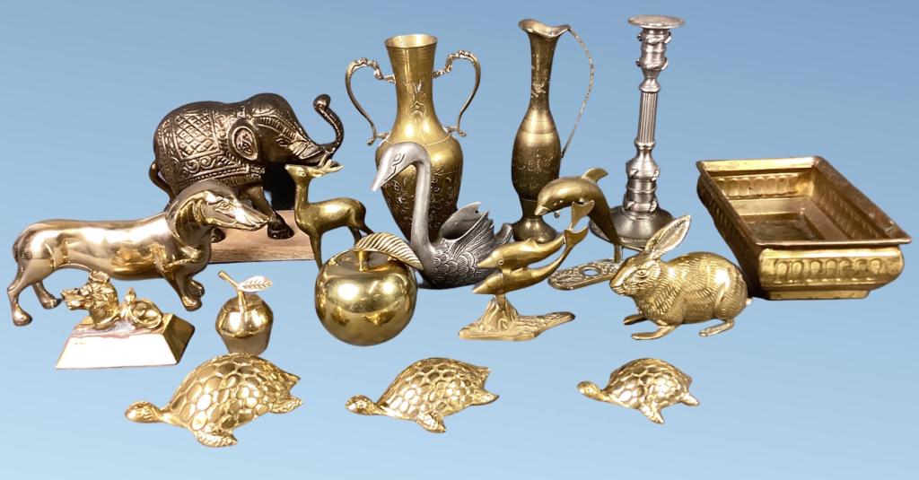 Lot of Vintage Brass Animals, Paperweights & Pitcr (1 of 8)