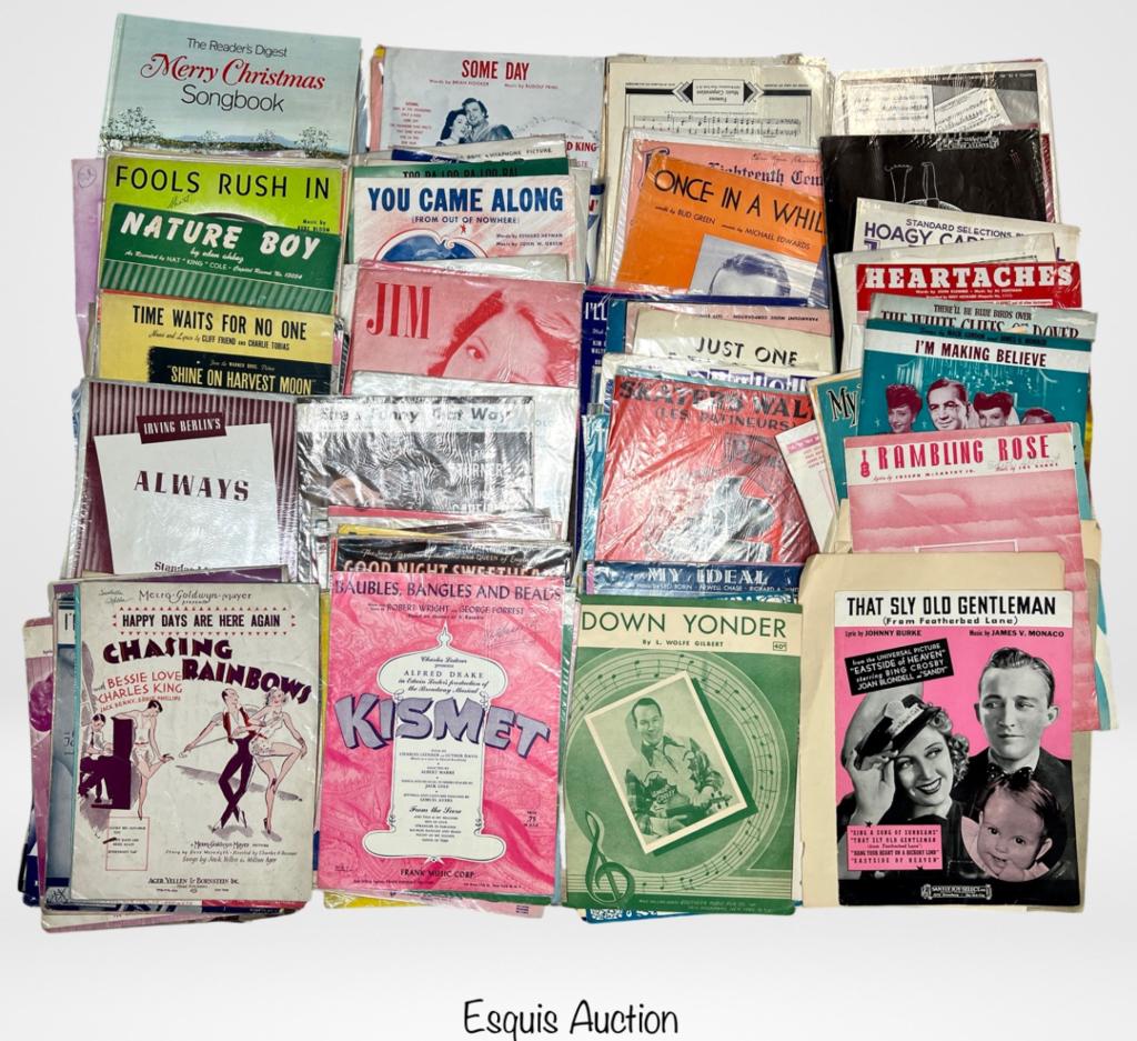 Large Lot of Vintage Sheet Music: Large Lot of Vintage Sheet Music