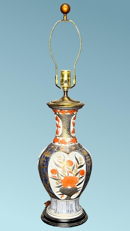 Vintage Imari Floral Porcelain Table Lamp (1 of 2)