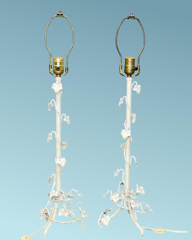 Pair of Vintage Tole Metal w/ Leaves Lamps (1 of 3)