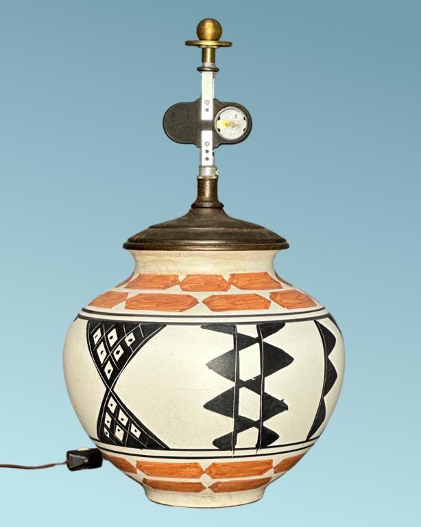 Vintage Acoma Pueblo Pottery Table Lamp (1 of 4)