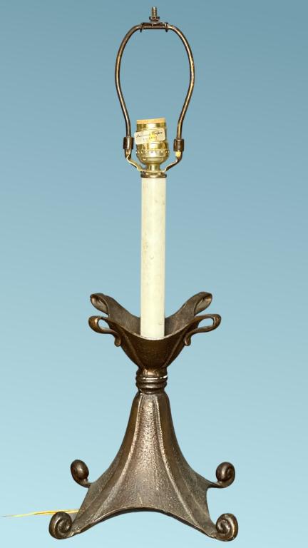Mid Century Frederick Cooper Bronze Stand Lamp: Mid Century Frederick Cooper Bronze Stand Lamp. 21" tall. Good Condition.