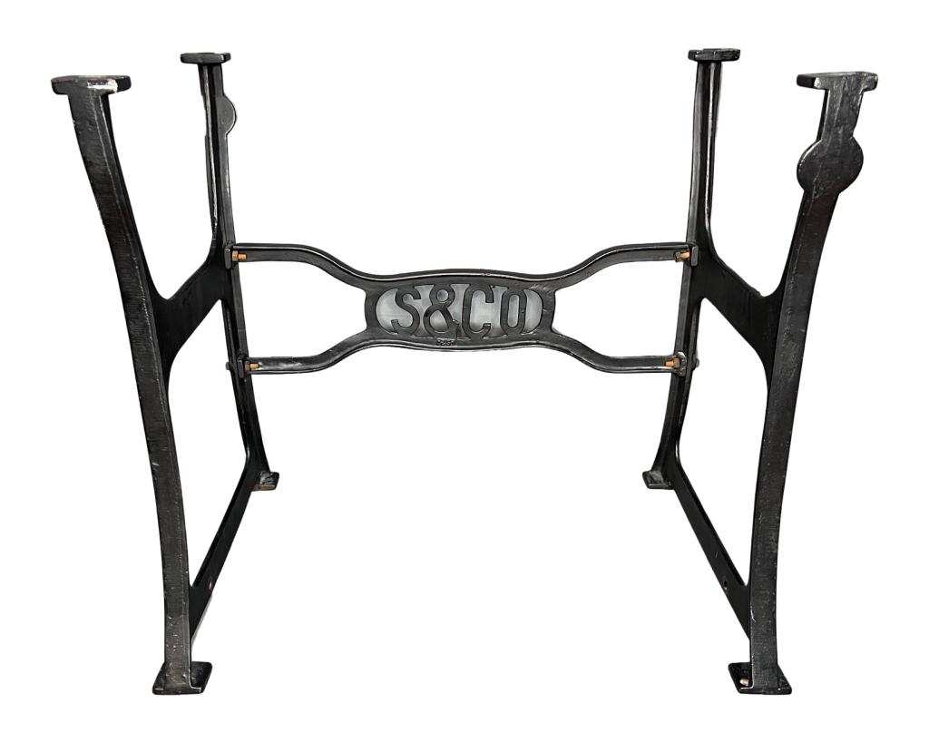 Antique Saltsman Sewing Machine Cast Iron (1 of 4)