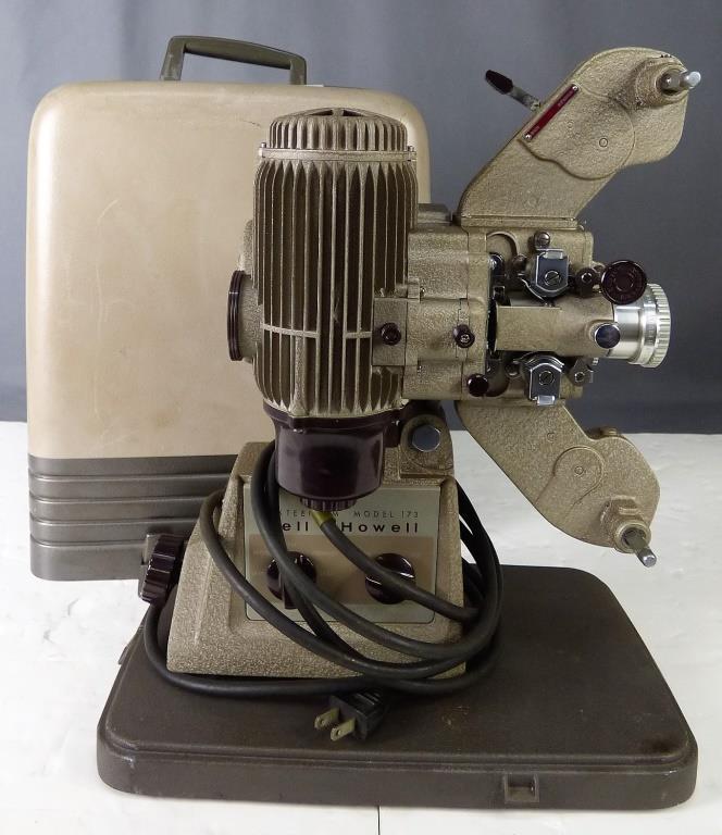 Bell & Howell 16mm Film Projector Model 173 (1 of 3)