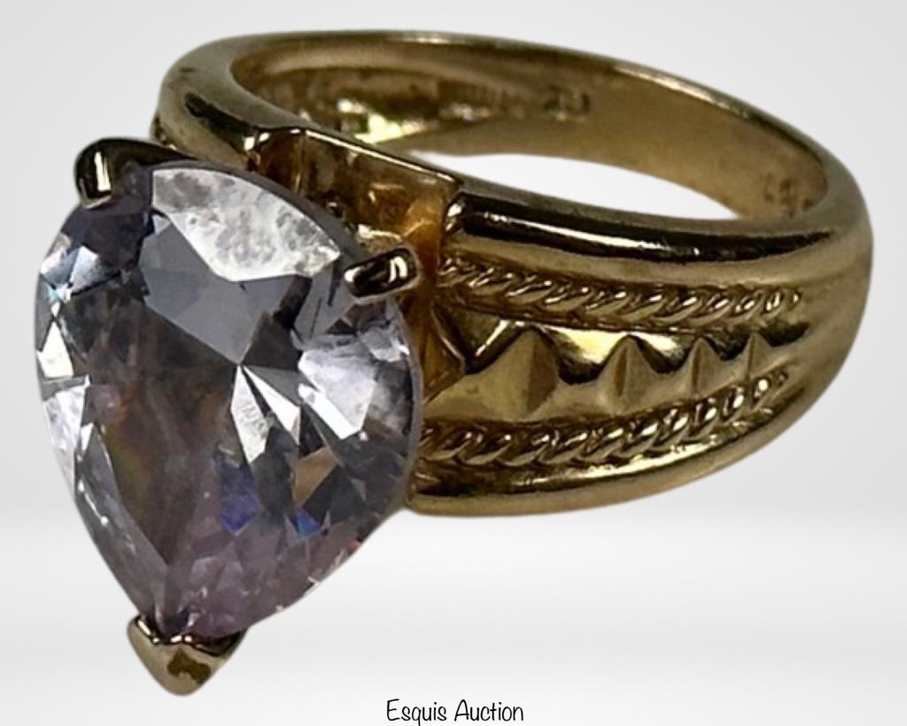 Sterling Silver Ladies Ring w/ Heart Shaped Stone (1 of 5)