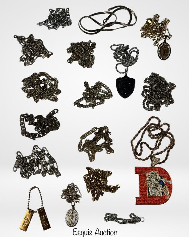 Men's Jewelry- Necklaces, Chains & Bracelets: Men's Jewelry- Necklaces, Chains & Bracelets. Good Condition.