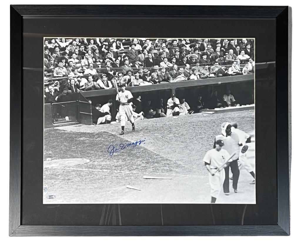 Joe DiMaggio Autographed 16x20 Baseball Photograph (1 of 4)
