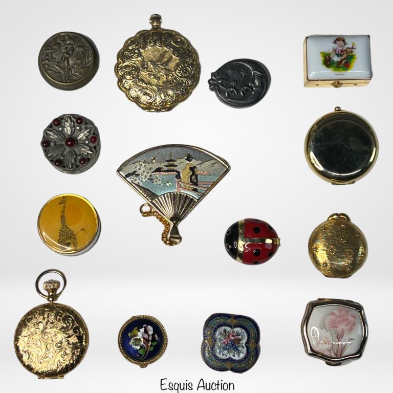 Group of Vintage Ladies Compacts & Pill Boxes (1 of 7)