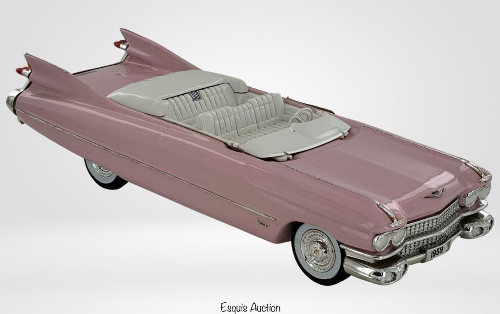 Jim Beam Whiskey Decanter 1959 Cadillac Sealed (1 of 6)