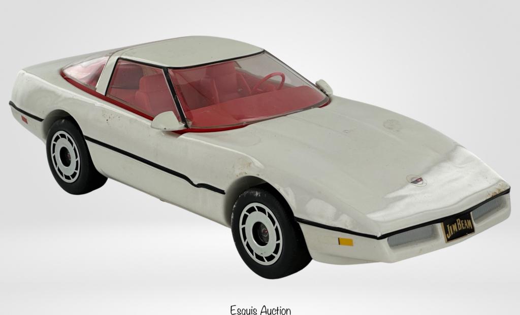 Jim Beam Whiskey Decanter 1984 Chevy Corvette (1 of 5)