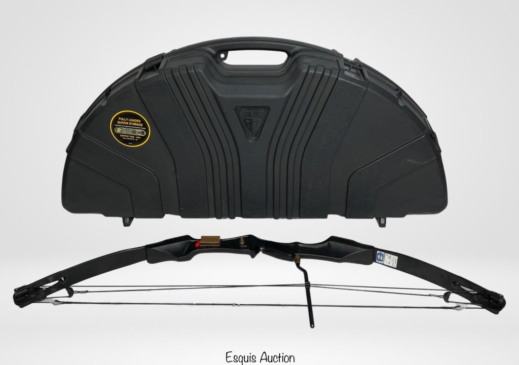 PSE Nova Graphite Compound Bow & Plano Case (1 of 4)