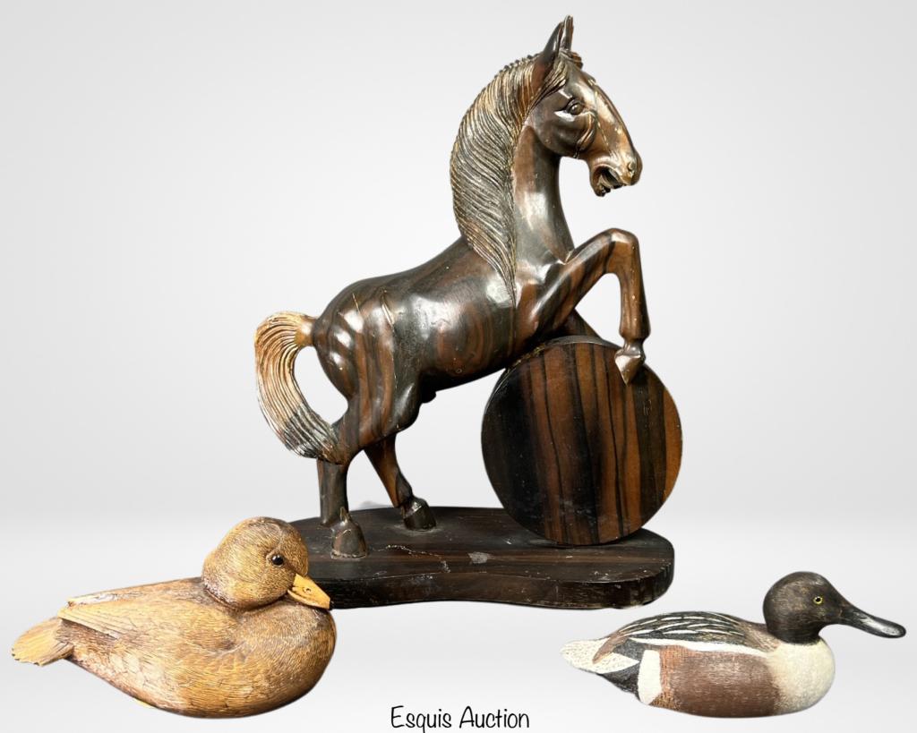 Wood Carved Duck Decoys, Horse Statue, Pipe Rack (1 of 5)