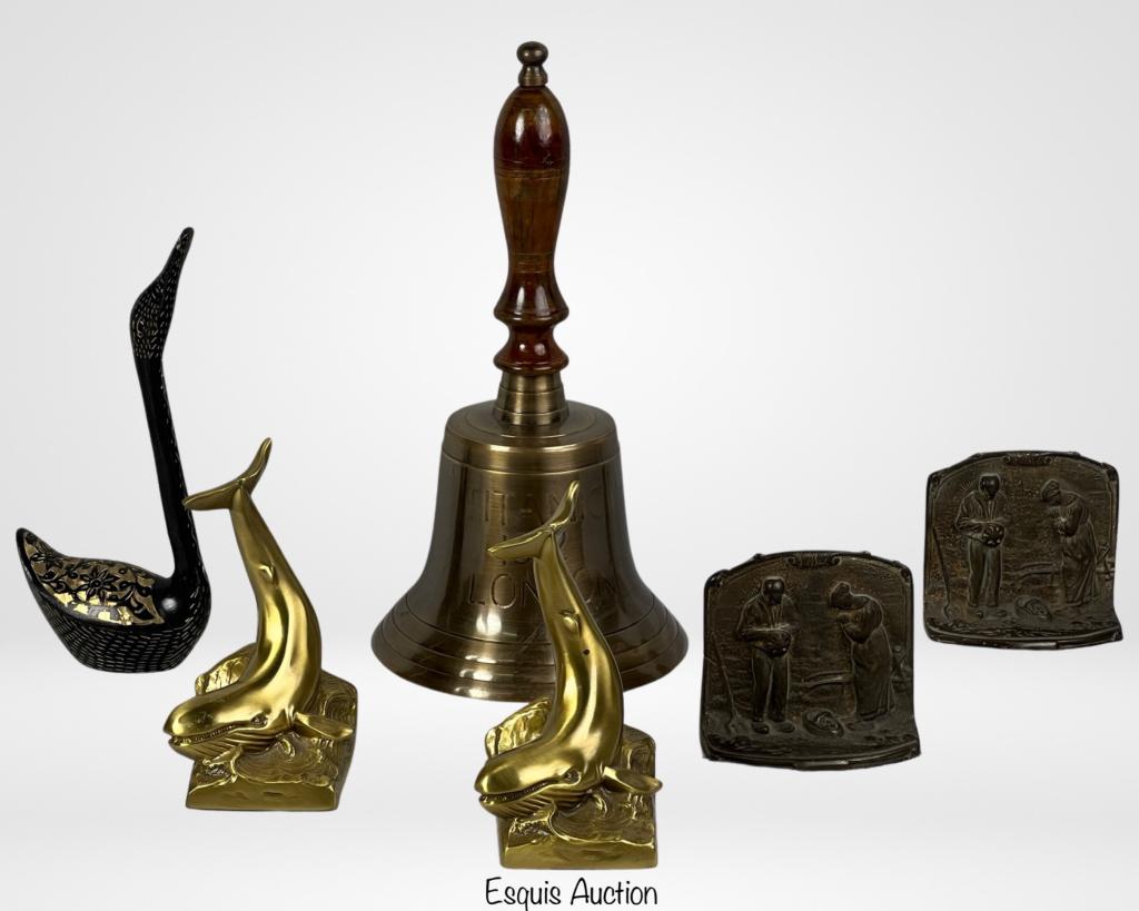 Vintage Brass Bookends, Large Titanic School Bell (1 of 6)