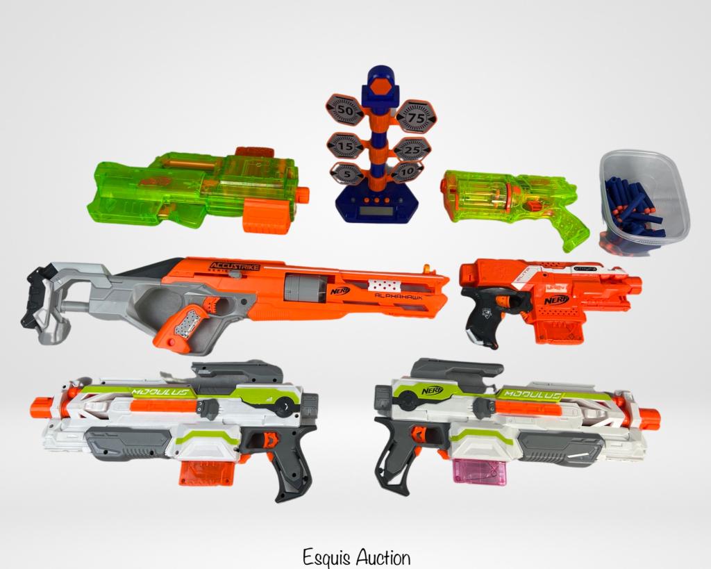 Nerf Elite & Accustrike Darts Blasters/ Toy Guns: Nerf Elite & Accustrike Darts Blasters/ Toy Guns. Appear to be in good condition.
