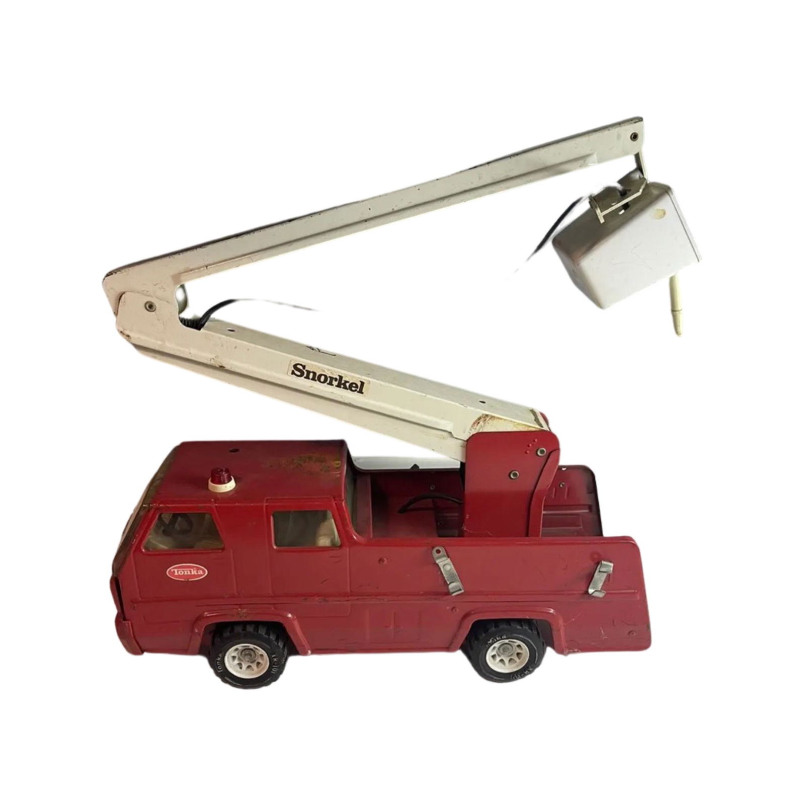 Vintage 1970s Tonka 13200 Diecast Red Fire Truck (1 of 9)