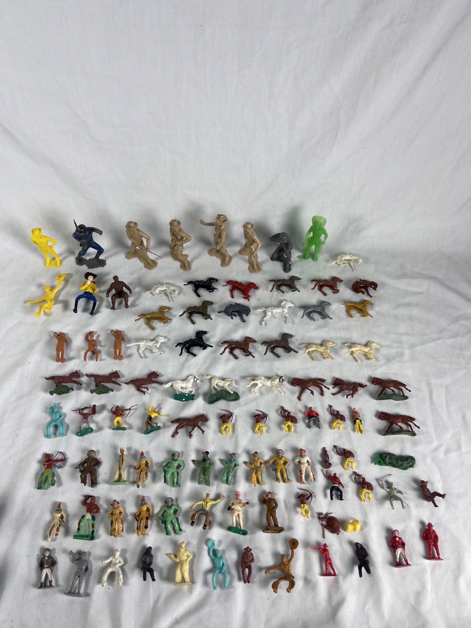 Huge Lot Of Marx,Benton,Timpo Indians,Cowboys (1 of 8)