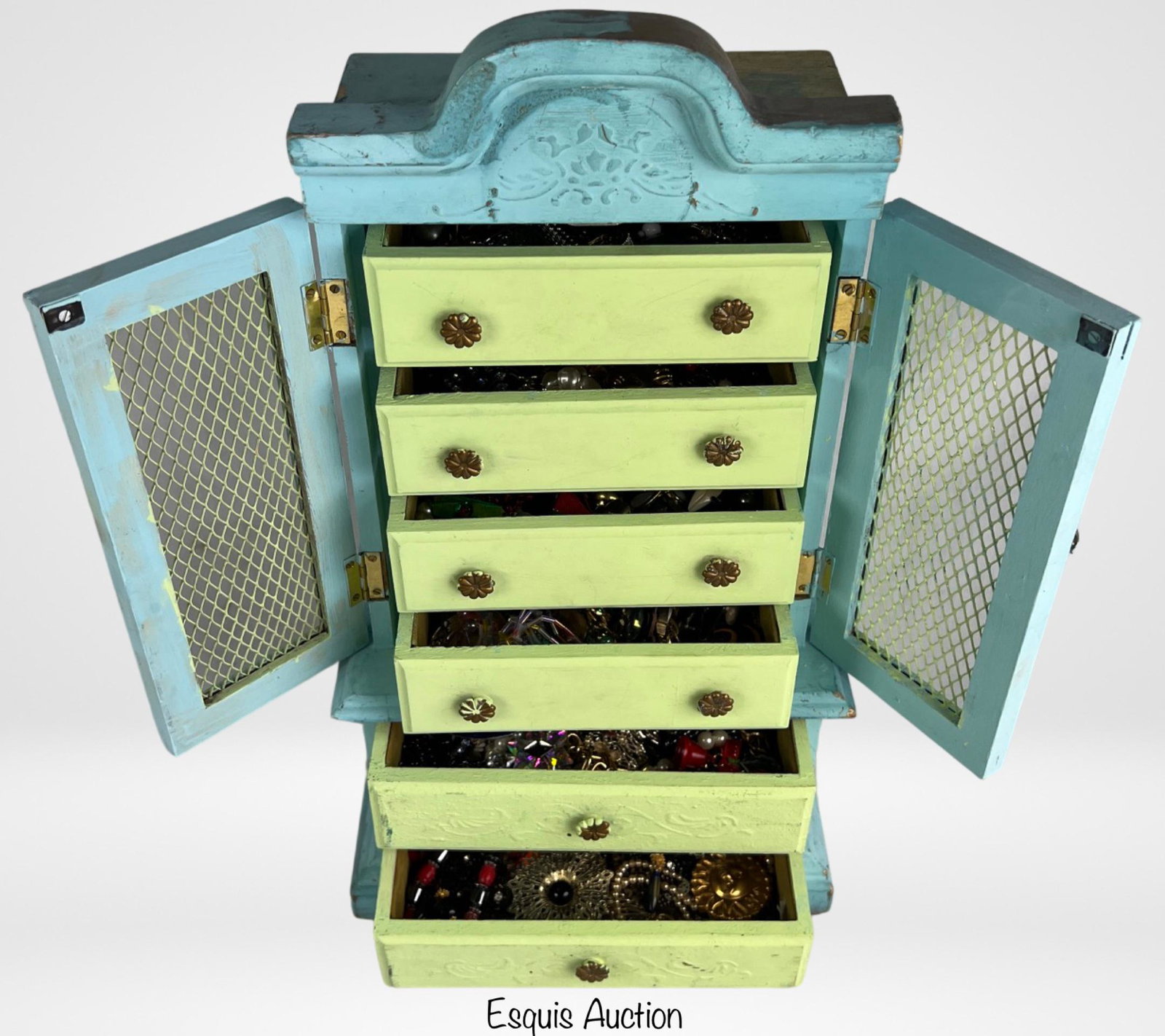 Vintage Jewelry in Wooden Jewelry Dresser Chest: Vintage Jewelry in Wooden Jewelry Dresser Chest. Unsearched, some might be as found.