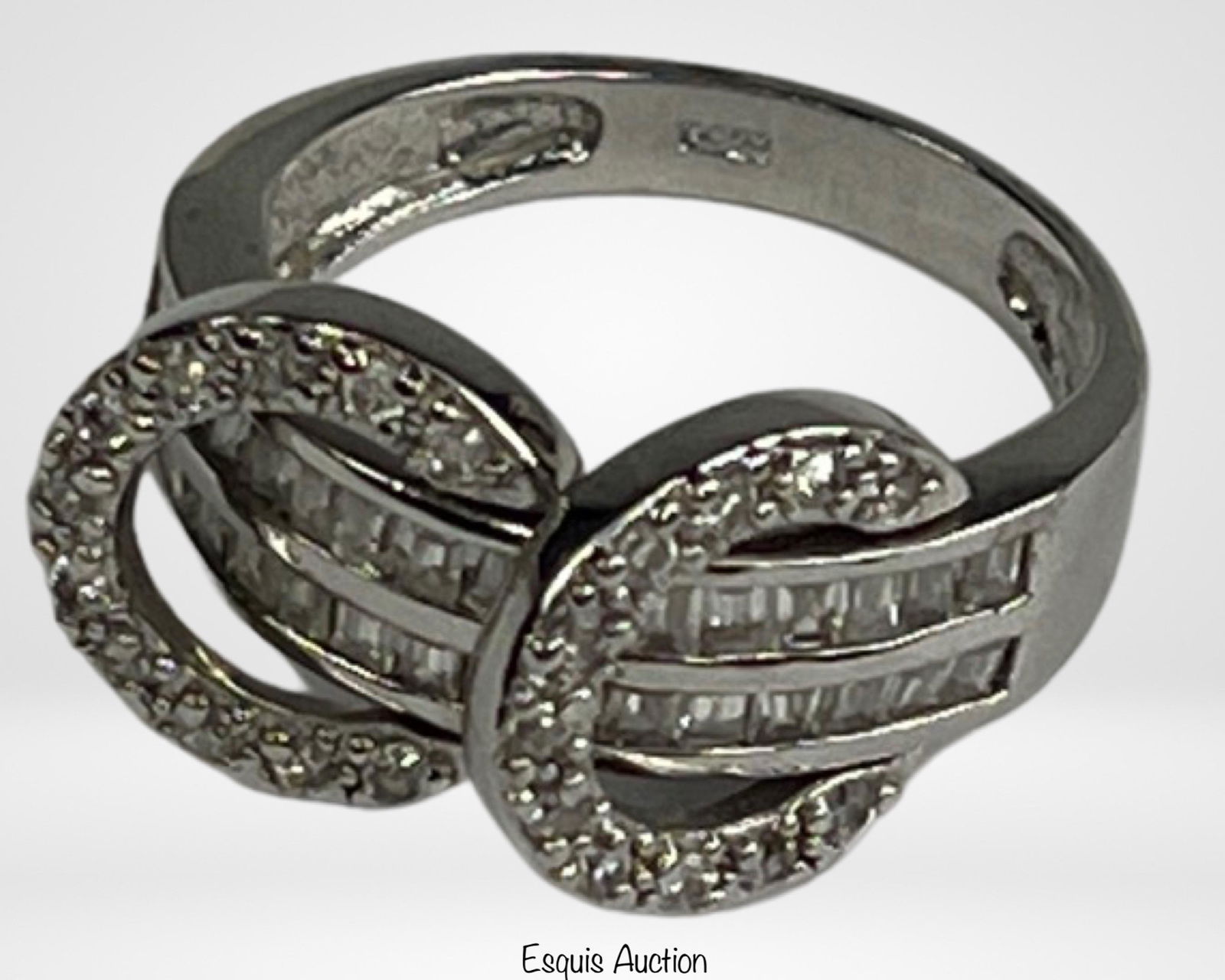 Sterling Silver Ladies Ring with Crystals (1 of 3)