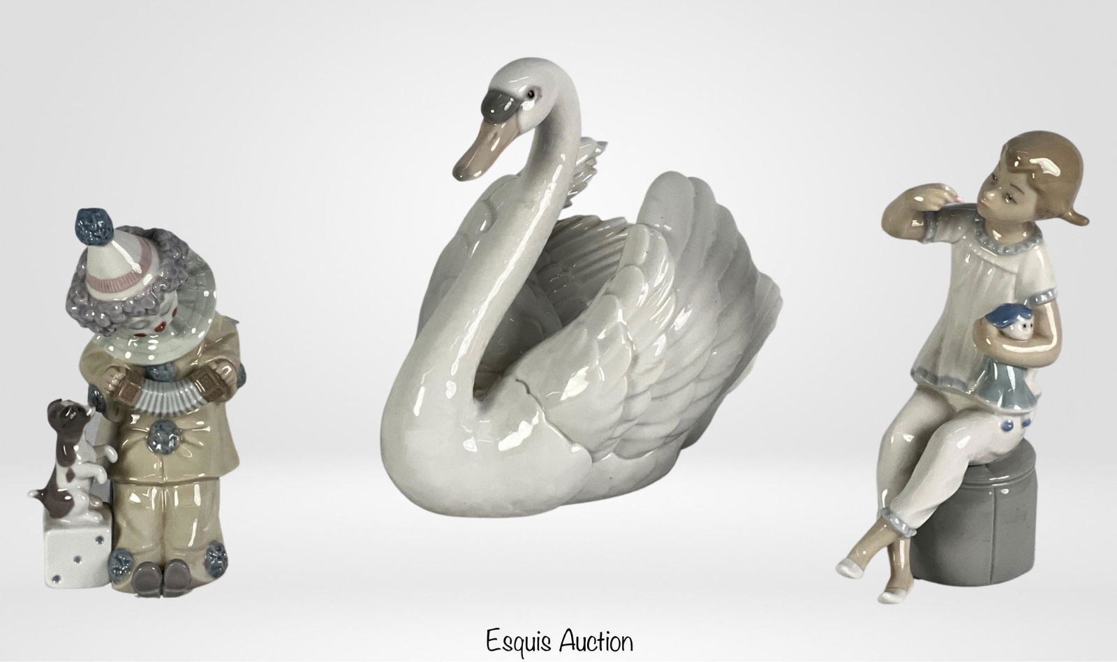 Lot of 3 Lladro Porcelain Figurines- Pierrot, Swan (1 of 10)