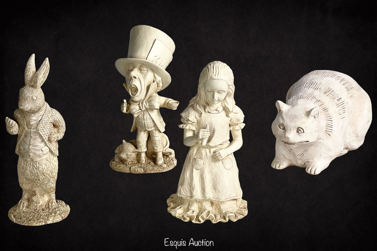 Alice in Wonderland 4 pcs Garden Sculptures (1 of 6)