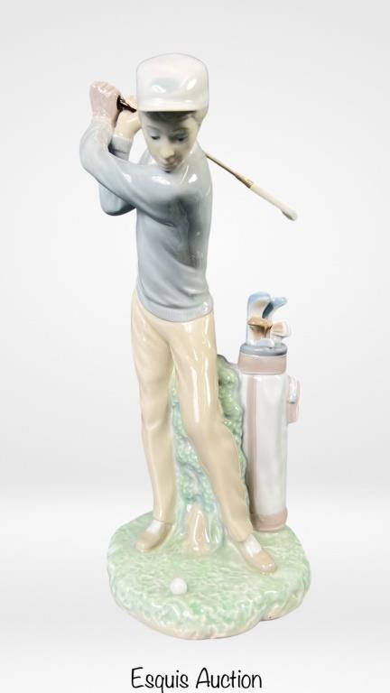 Lladro "Golfer" 4824 Porcelain Figurine (1 of 6)