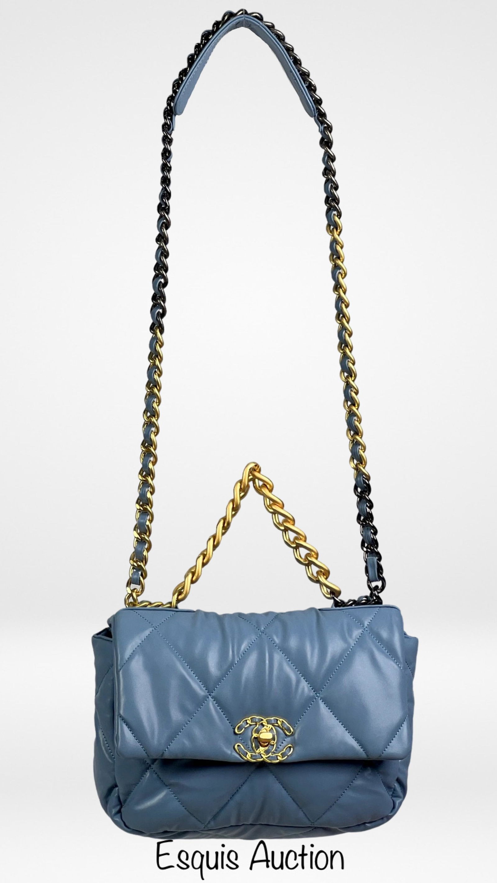 Chanel 19 Quilted Shoulder Bag/ Purse/ Handbag (1 of 4)