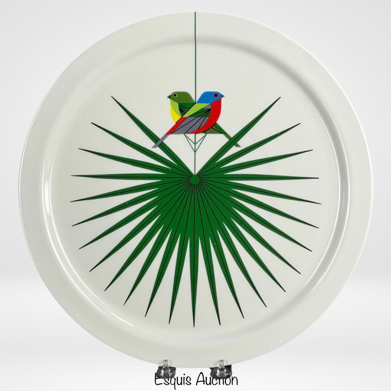 Todd Oldham & Charley Harper Fishs Eddy Charger: The Todd Oldham and Charley Harper collaboration for Fishs Eddy brings us the Flamboyant Feathers 14" Plate/Charger, a truly captivating piece of art for your tableware collection. This stunning plate