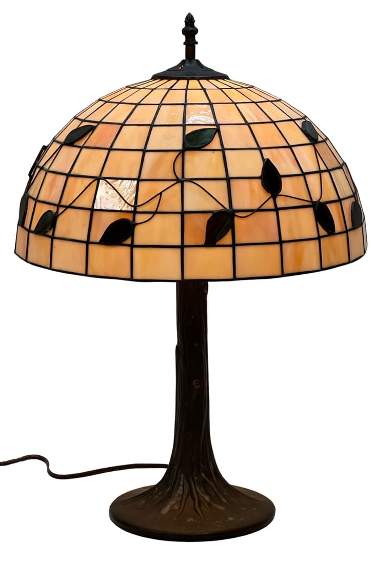 Tiffany Style Stained Slag Glass Shade Table Lamp (1 of 6)