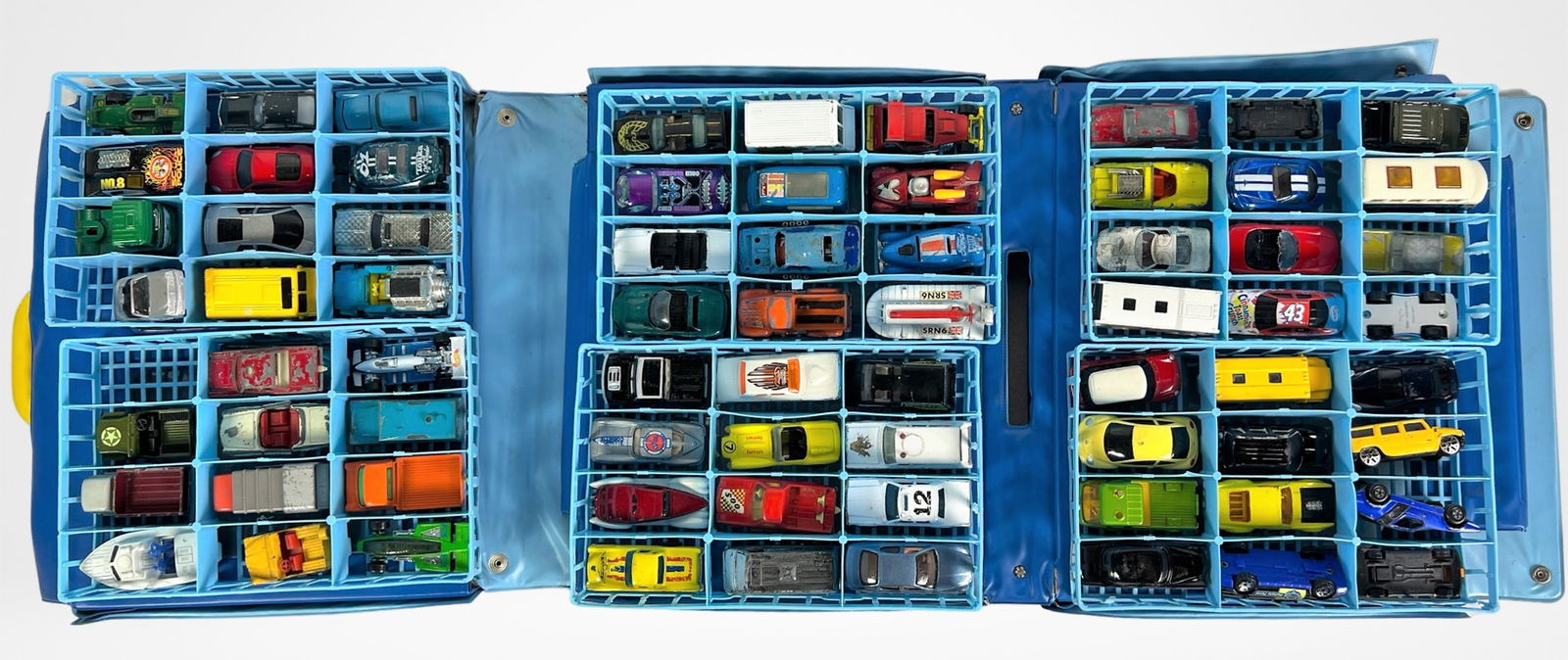 Vintage Die-Cast Cars Collection in Carrying Case (1 of 5)