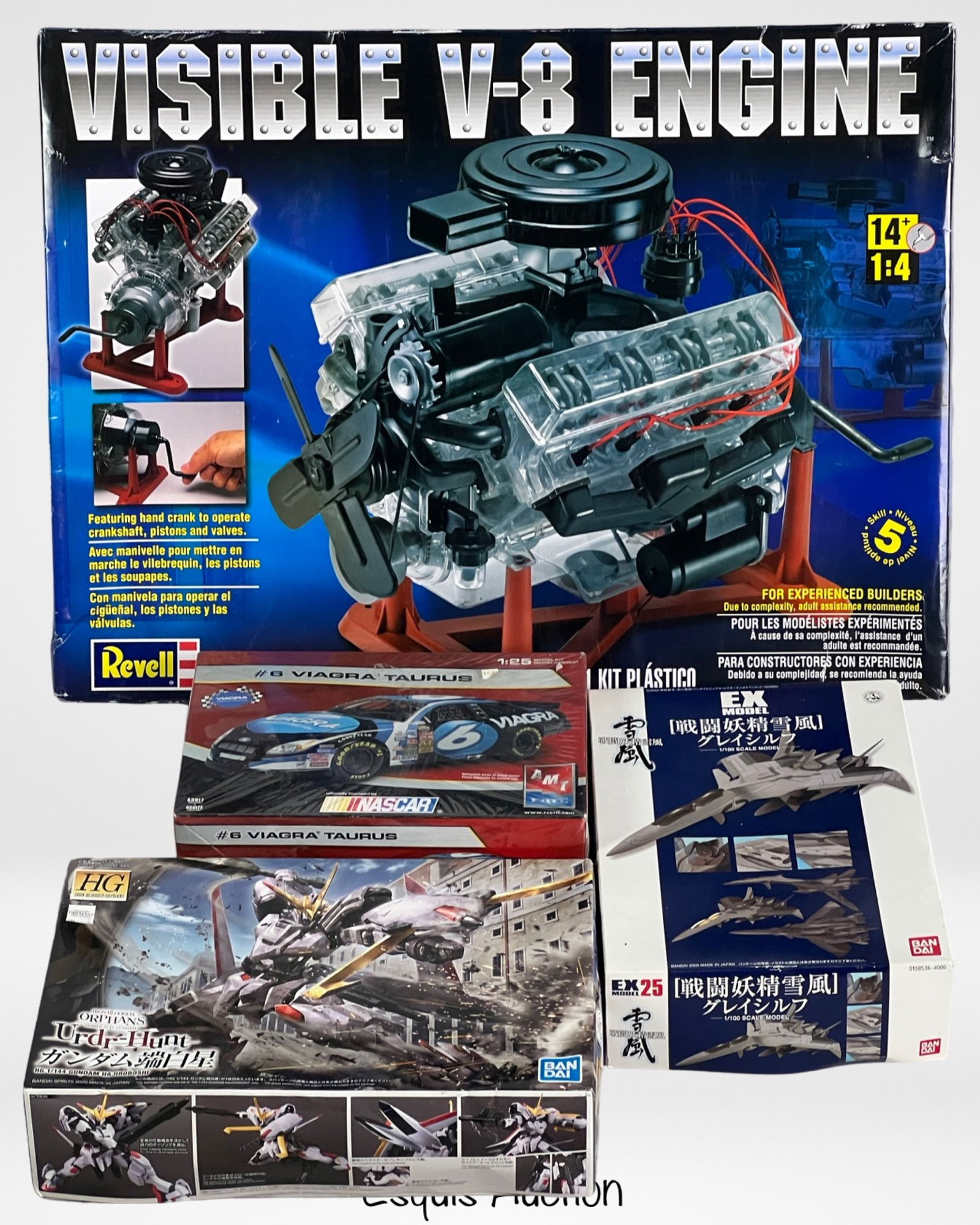 Plastic Model Kits- Cars & Bandai Gundam Robot Sui (1 of 4)