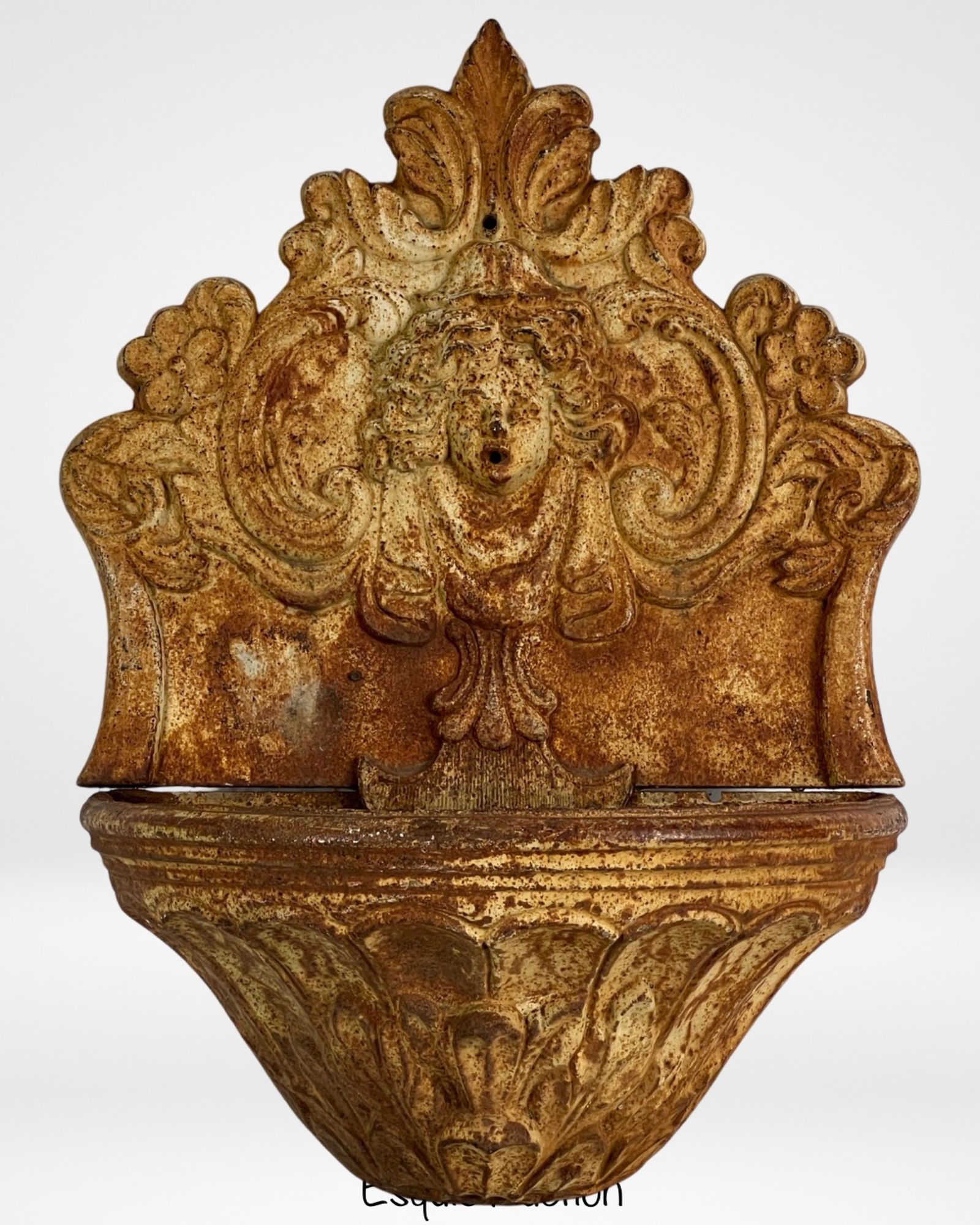 Cast Iron Cherub Lavabo Sink Garden Fountain (1 of 3)