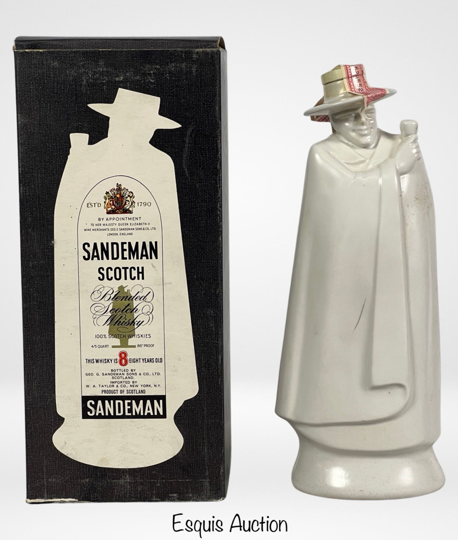1970 Sanderman Scotch Whisky Sealed Figural Bottle (1 of 7)