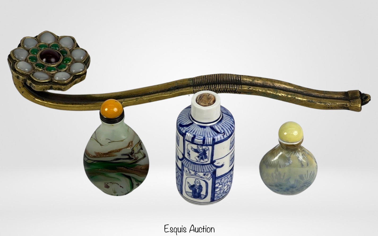 Vintage Chinese Snuff Bottles & Ruyi Scepter (1 of 9)