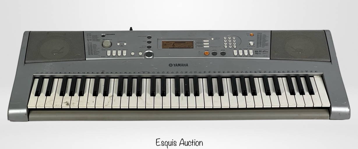 Yamaha Ypt 300 Electronic Portable Keyboard